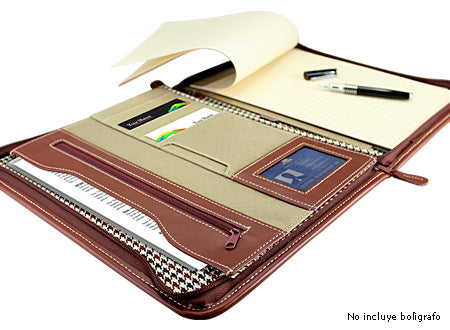 Deluxe Carpeta Windsor